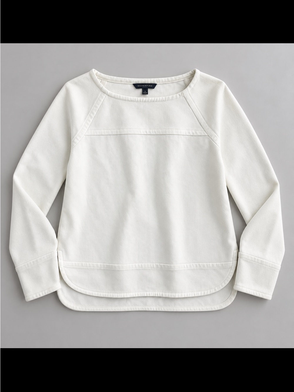 Banana Republic Preppy Off White Long Sleeve top